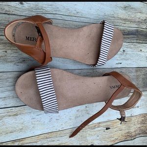 Morton’s Sandals with small wedged heel